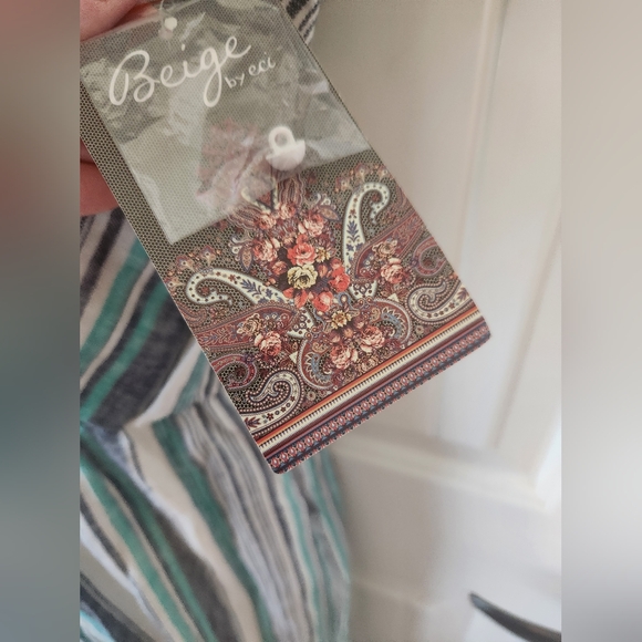 Beige by Eci Sun Linen Blend Romper | Size Small | NWT - Picture 7 of 11